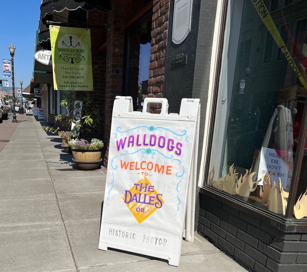 Walldogging Galore at the MuralFest In The Dalles, Oregon