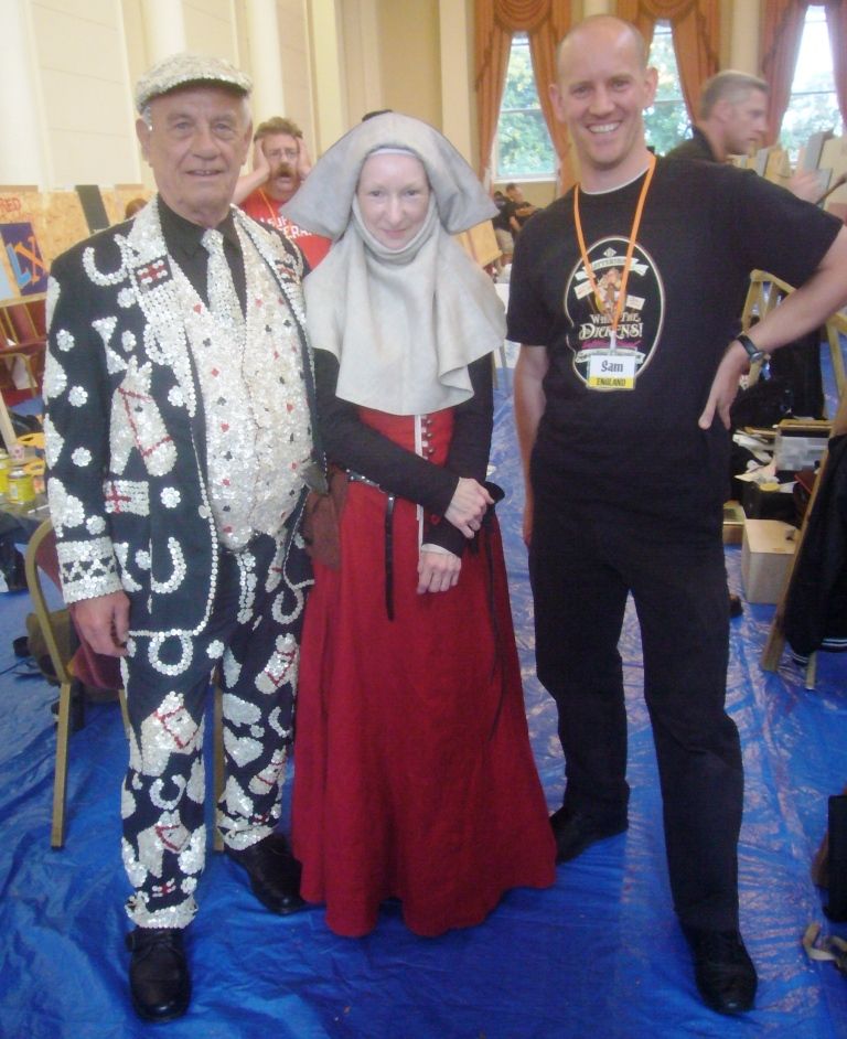 The Pearly King of Mile End, the Wandering Scribe and me getting photo bombed by Mike Meyer.