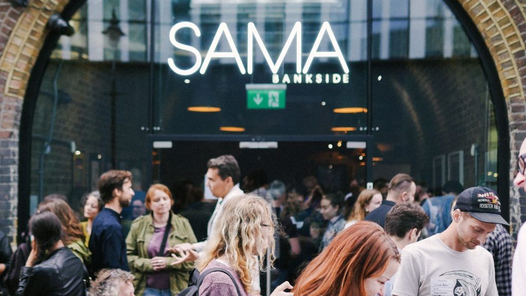 The night before the meet proper provided an opportunity to meet friends, old and new, at the opening reception at SAMA Bankside.