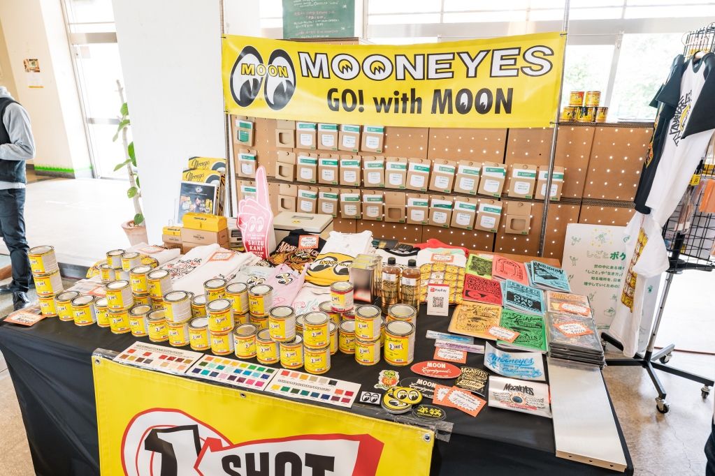 Moon Eyes shop (Photo: RIO)